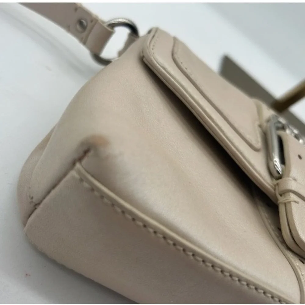 Coach Soho Wristlet Women's Beige Leather Buckle Flap Bag